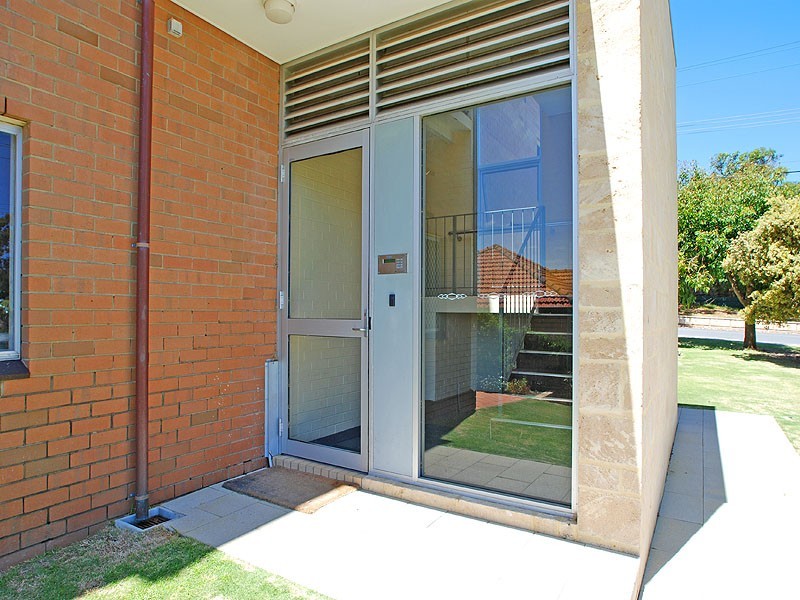 32/115 Monument Street, Mosman Park WA 6012