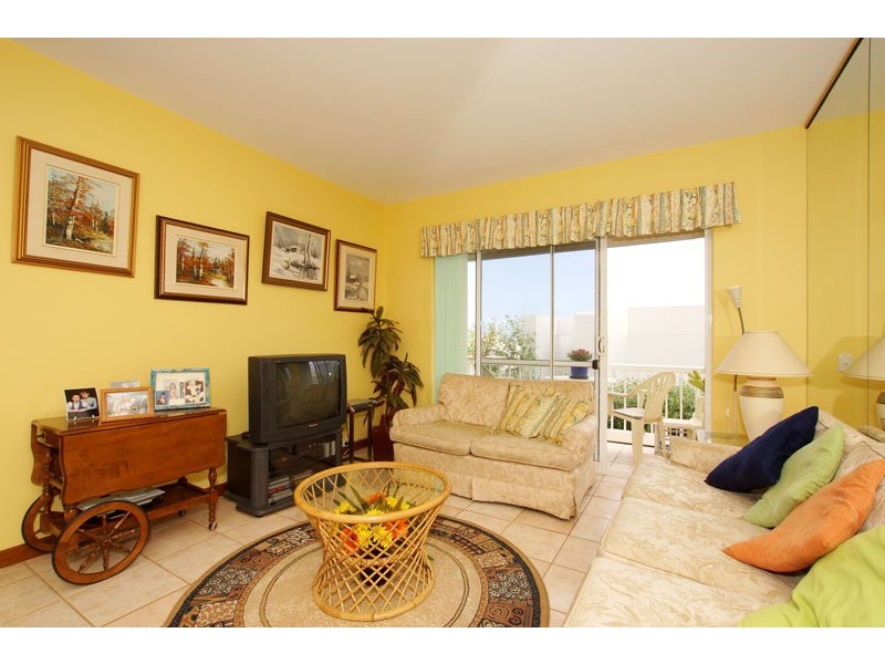 1/20 Overton Gardens, Cottesloe WA 6011