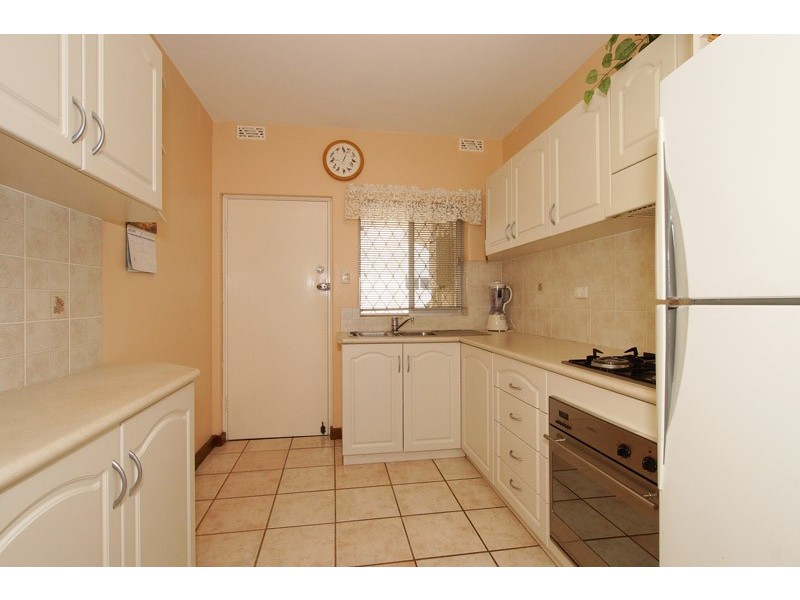 1/20 Overton Gardens, Cottesloe WA 6011