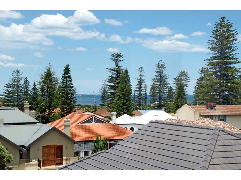 1/20 Overton Gardens, Cottesloe WA 6011