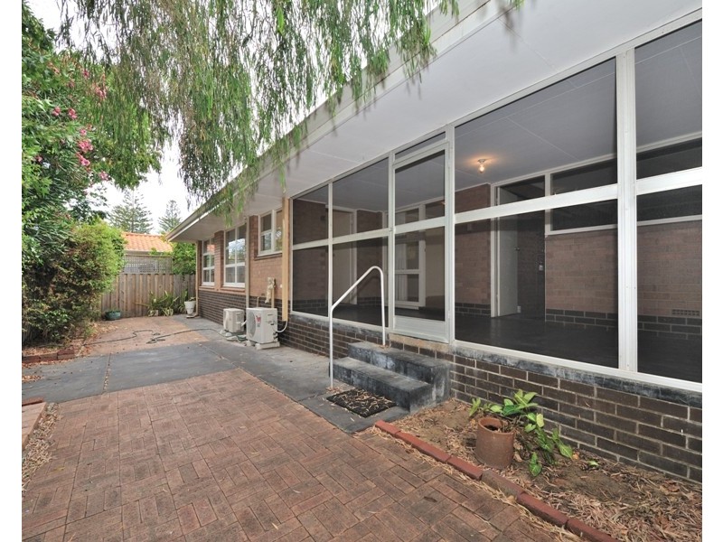 9 Andrews Place, Cottesloe WA 6011