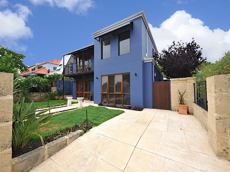 11 Perth Street, Cottesloe WA 6011