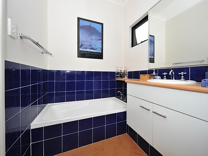 11 Perth Street, Cottesloe WA 6011
