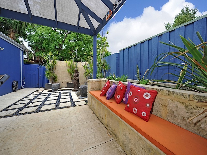 11 Perth Street, Cottesloe WA 6011