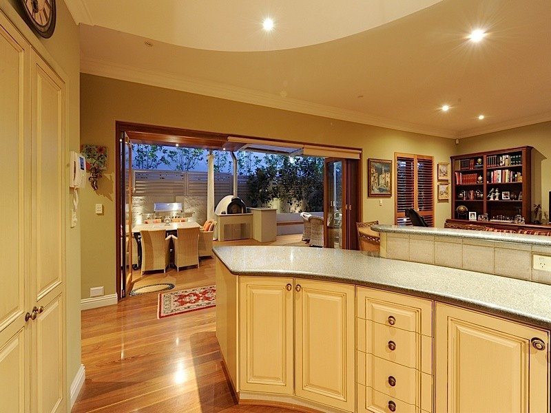 86 Clement Street, Swanbourne WA 6010