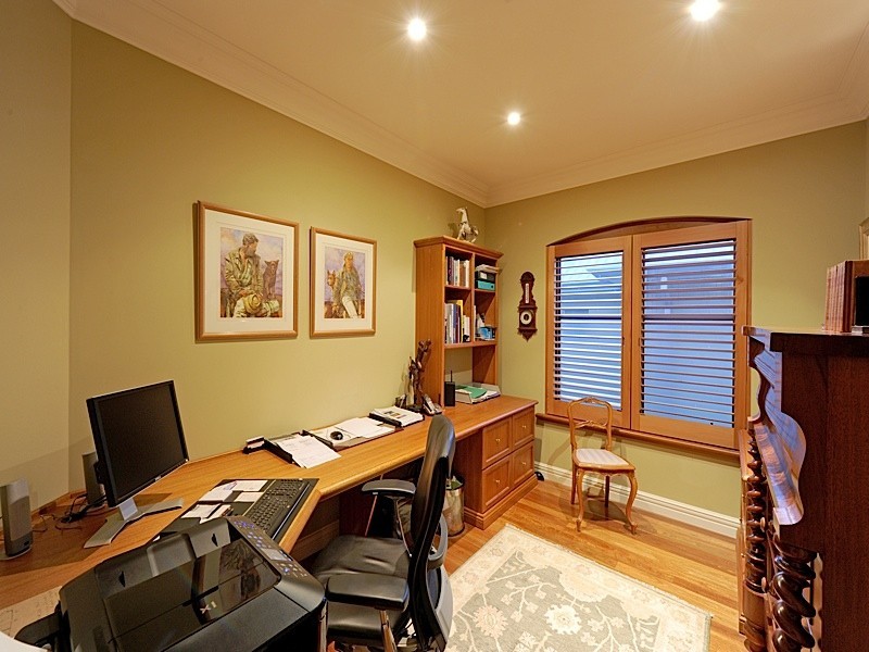 86 Clement Street, Swanbourne WA 6010