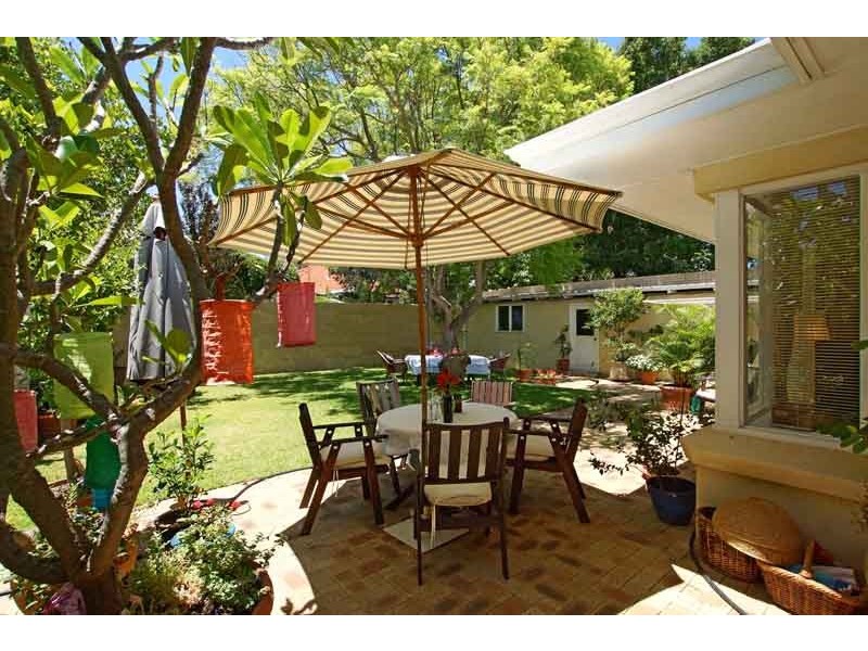 12 Federal Street, Cottesloe WA 6011