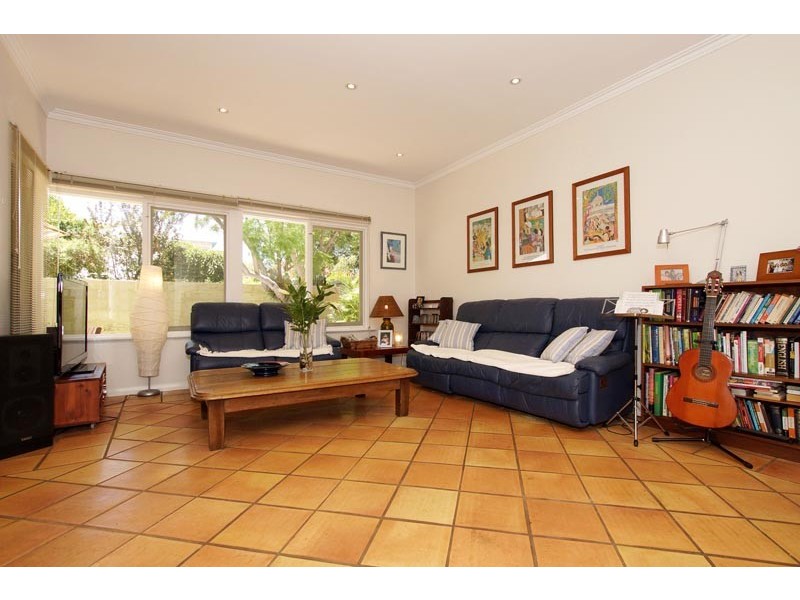 12 Federal Street, Cottesloe WA 6011