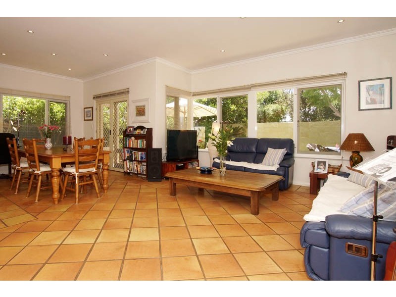 12 Federal Street, Cottesloe WA 6011