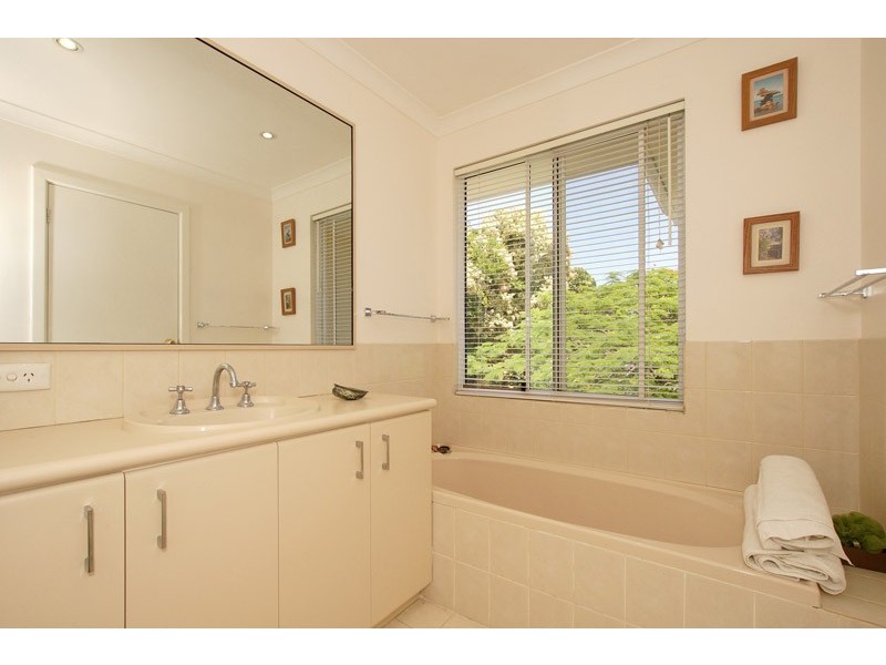 12 Federal Street, Cottesloe WA 6011