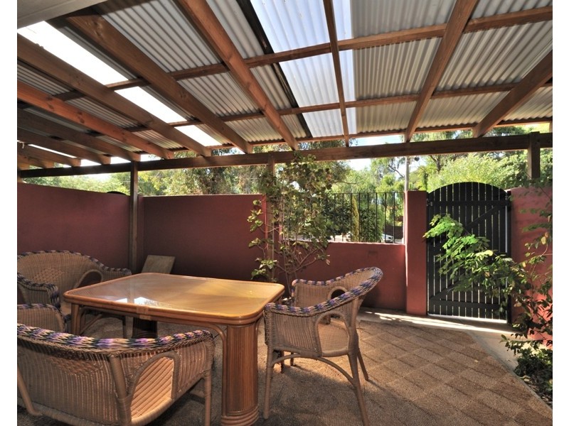 3/4 Dover Court, Mosman Park WA 6012