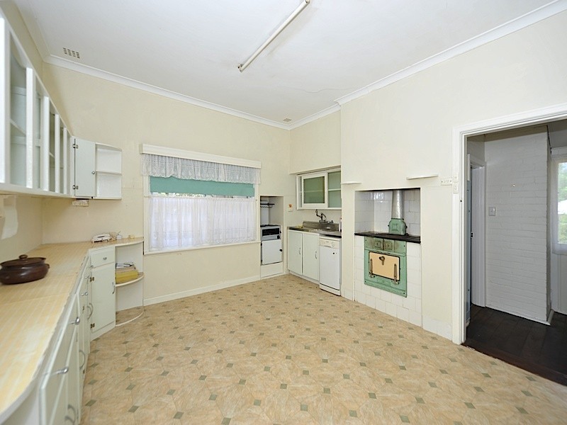 18 Jimbell Street, Mosman Park WA 6012