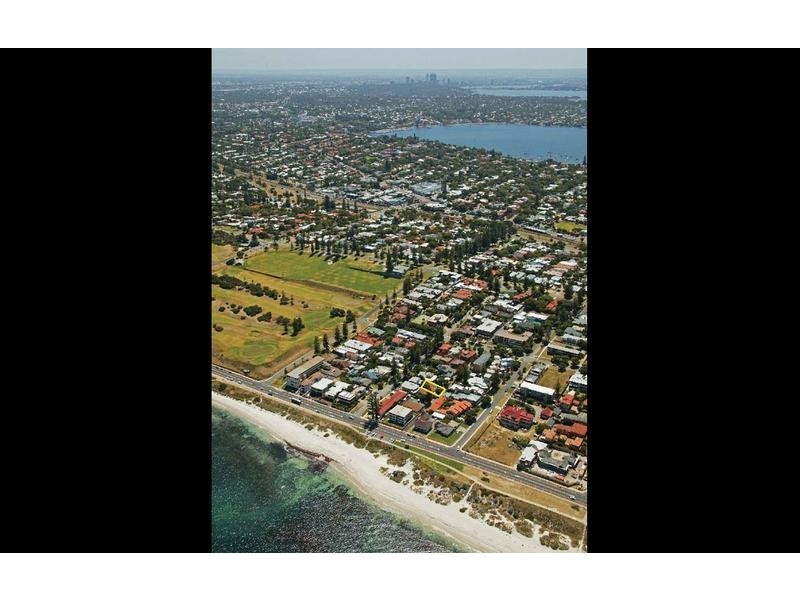 5a Deane Street, Cottesloe WA 6011