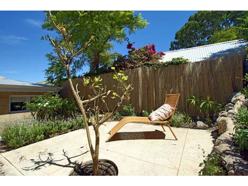 46 Harvest Road, North Fremantle WA 6159