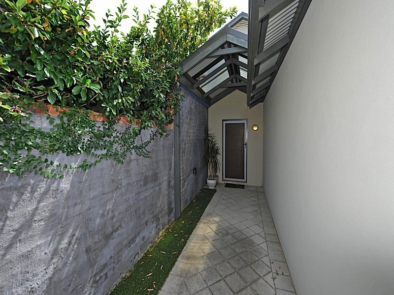 12 Eastbourne Street, Mosman Park WA 6012
