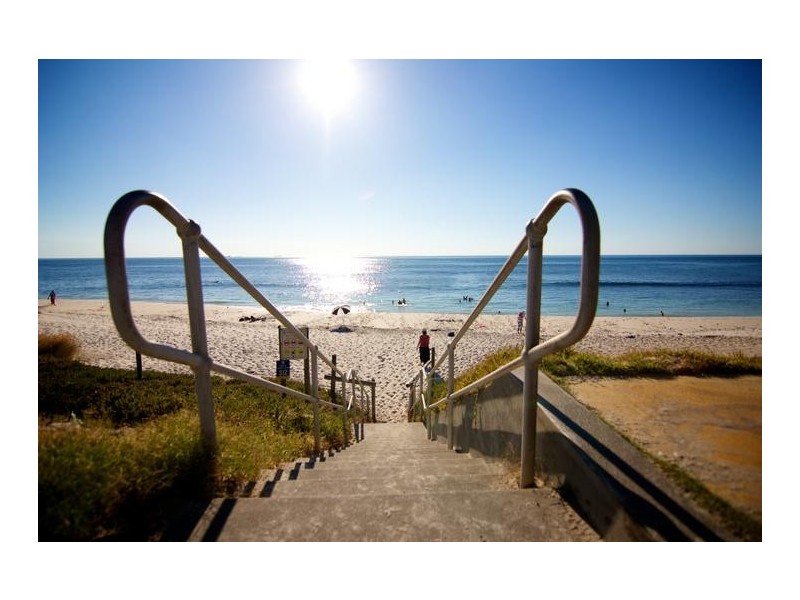 8/11 Rosendo Street, Cottesloe WA 6011