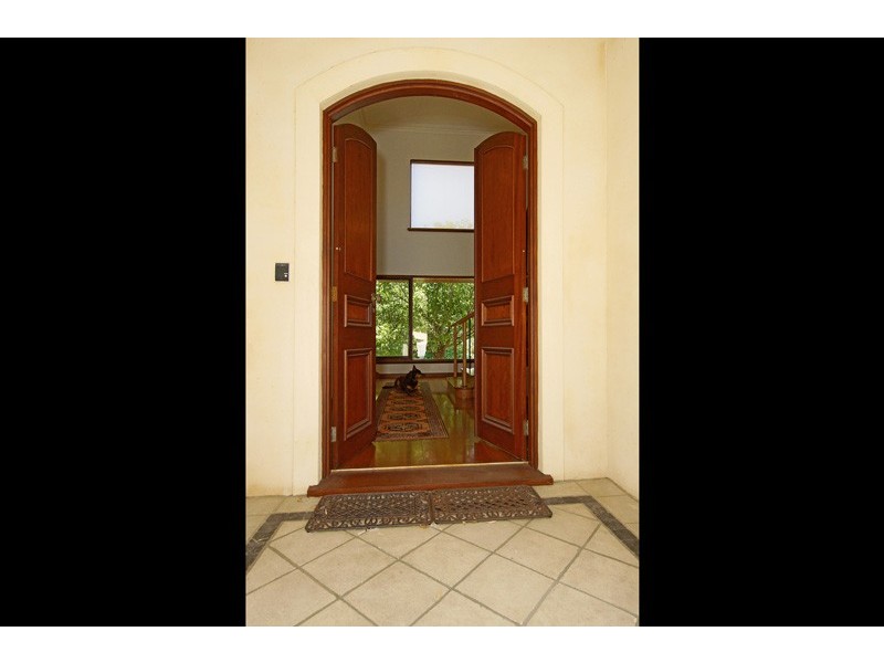 2 Clarendon Street, Cottesloe WA 6011