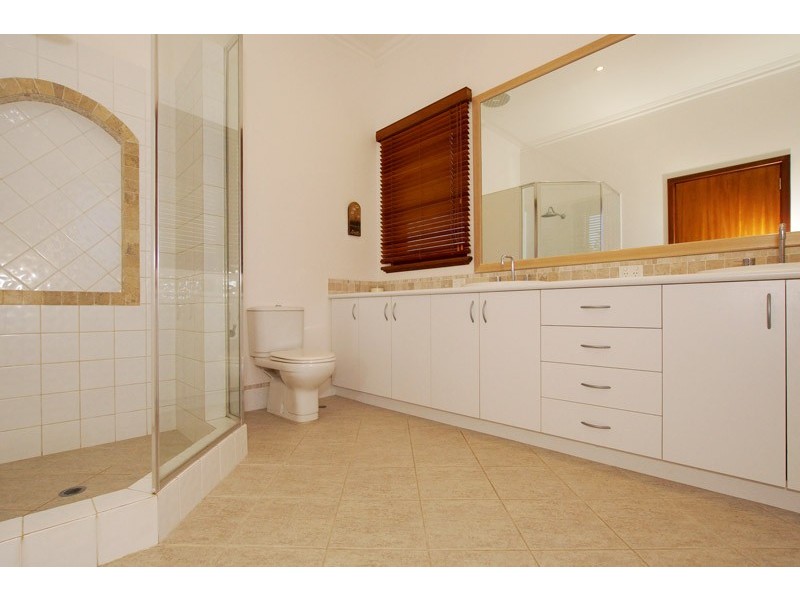 2 Clarendon Street, Cottesloe WA 6011