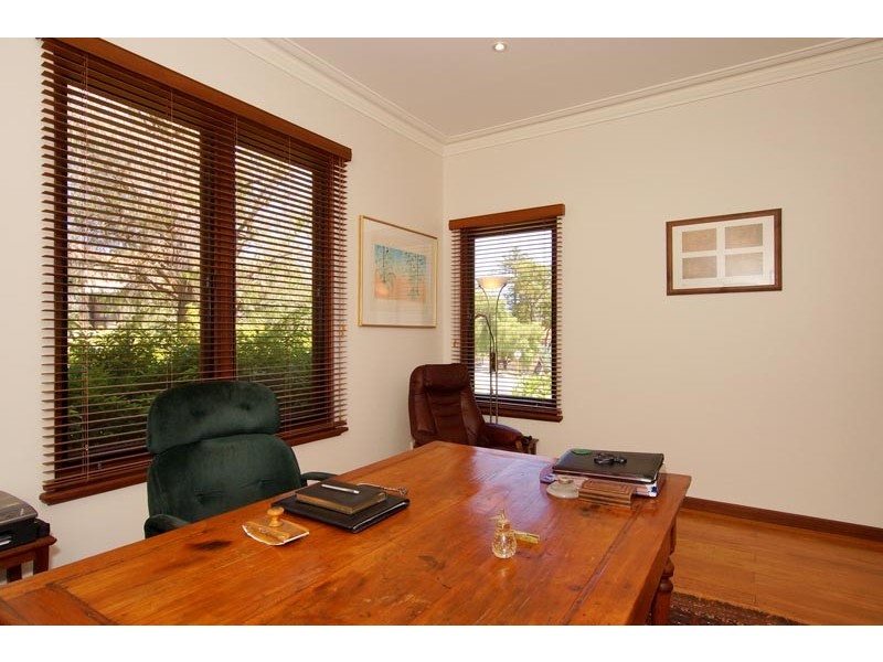 2 Clarendon Street, Cottesloe WA 6011