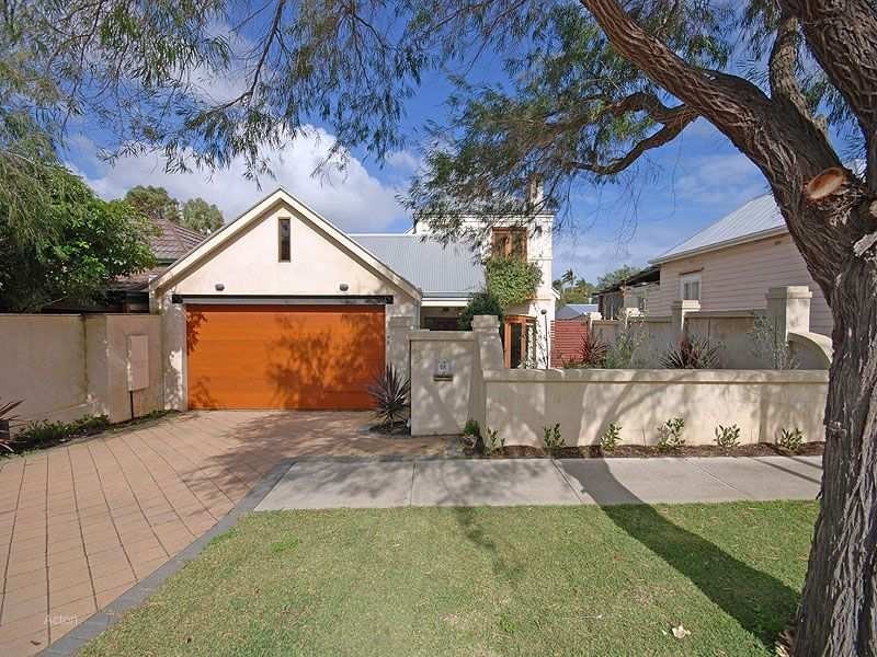 18 Johnston Street, Peppermint Grove WA 6011