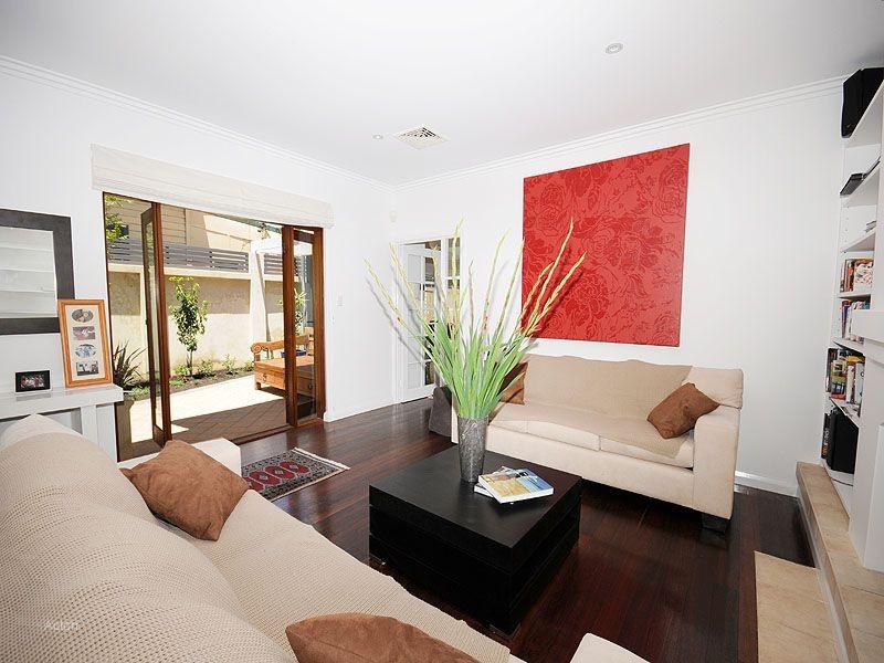 18 Johnston Street, Peppermint Grove WA 6011