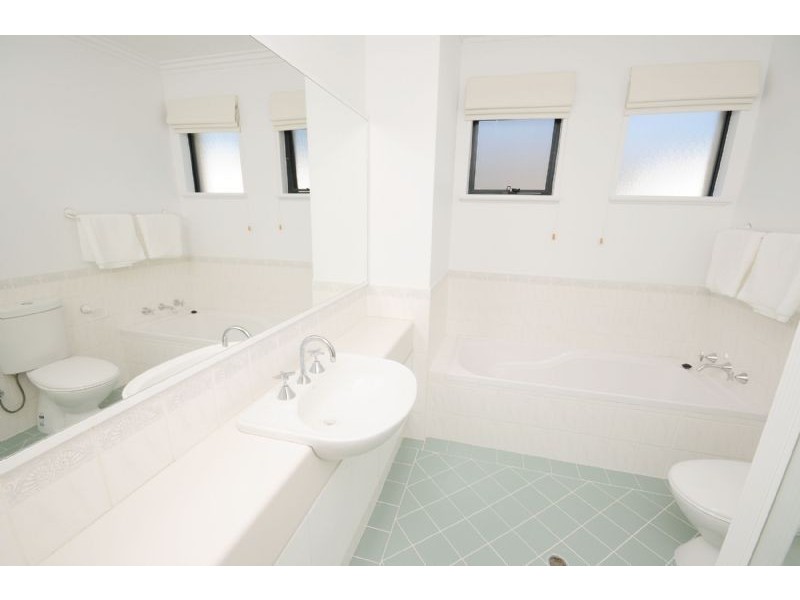 18 Johnston Street, Peppermint Grove WA 6011