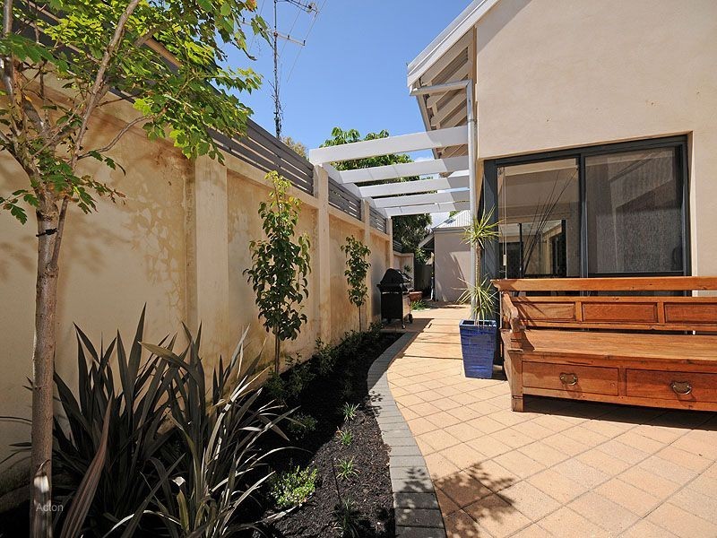 18 Johnston Street, Peppermint Grove WA 6011