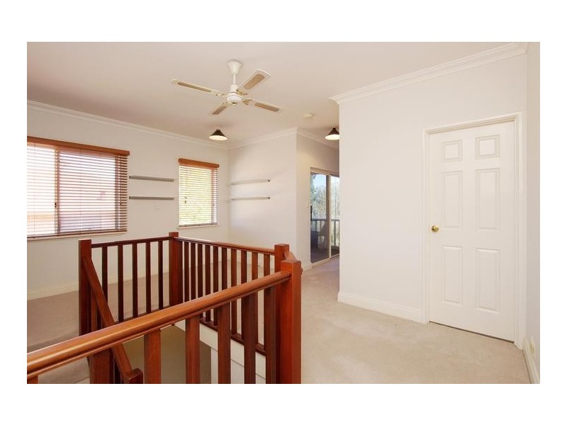 6/42 John Street, North Fremantle WA 6159