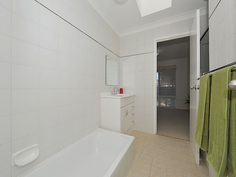 6/33a Cleopatra Street, Palmyra WA 6157