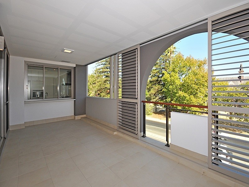 202/40 St Quentins Avenue, Claremont WA 6010