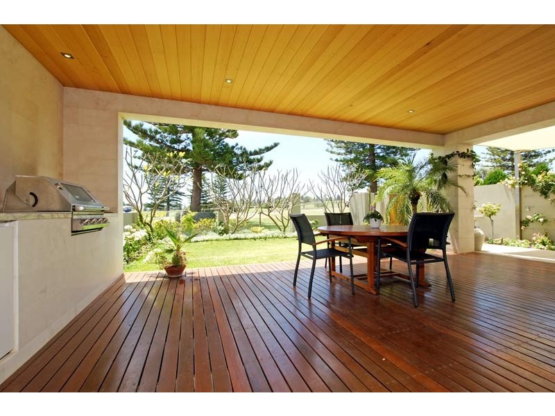 1/7 Pearse Street, Cottesloe WA 6011