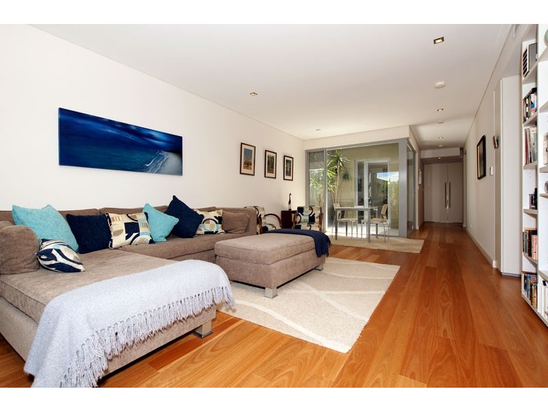 1/7 Pearse Street, Cottesloe WA 6011