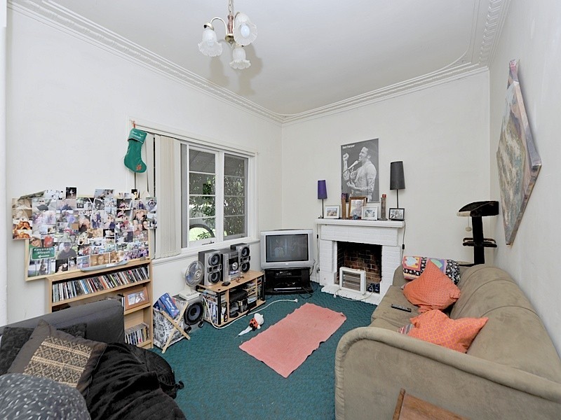 62 Strickland Street, Mount Claremont WA 6010