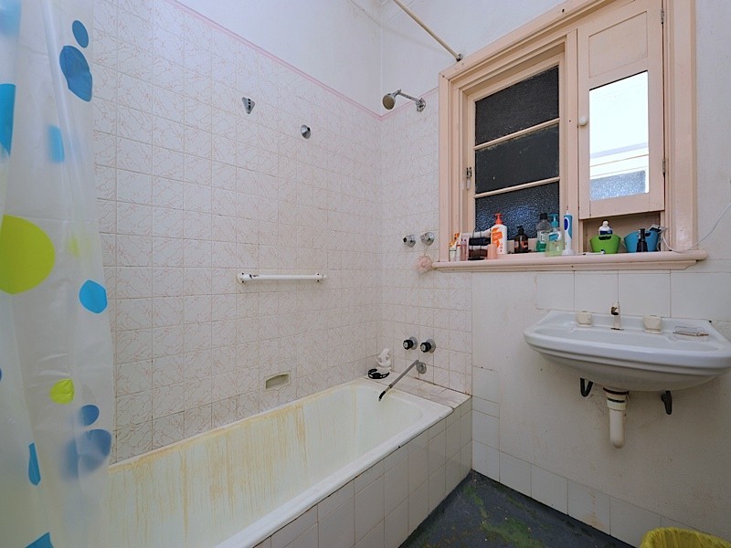 62 Strickland Street, Mount Claremont WA 6010