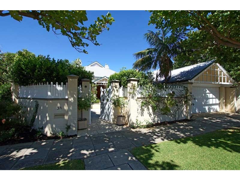 38 Victoria Avenue, Claremont WA 6010