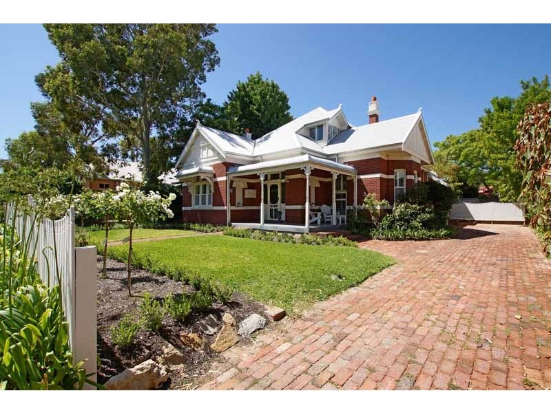 16 Reserve Street, Claremont WA 6010