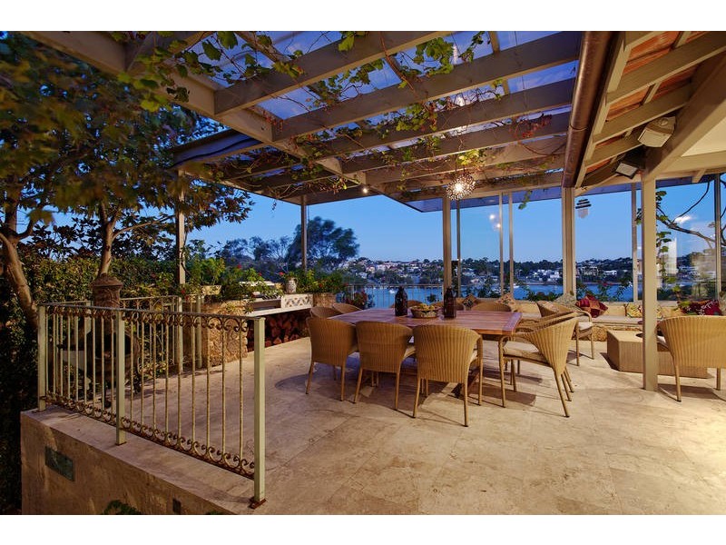 5 Riverside Drive, Mosman Park WA 6012