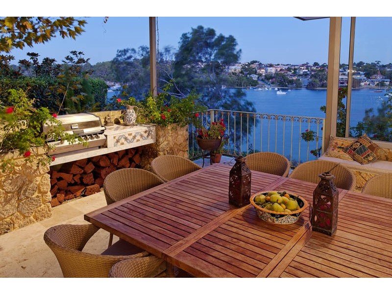 5 Riverside Drive, Mosman Park WA 6012
