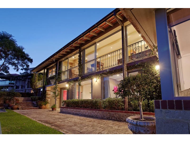 5 Riverside Drive, Mosman Park WA 6012