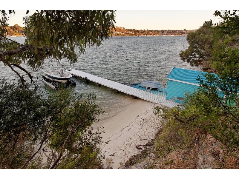 5 Riverside Drive, Mosman Park WA 6012