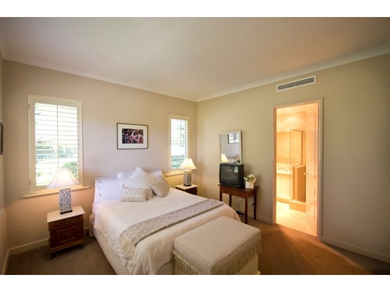 12 Haining Avenue, Cottesloe WA 6011