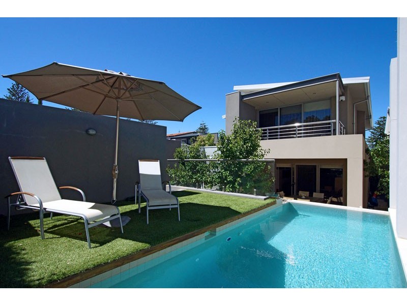 27a Deane Street, Cottesloe WA 6011