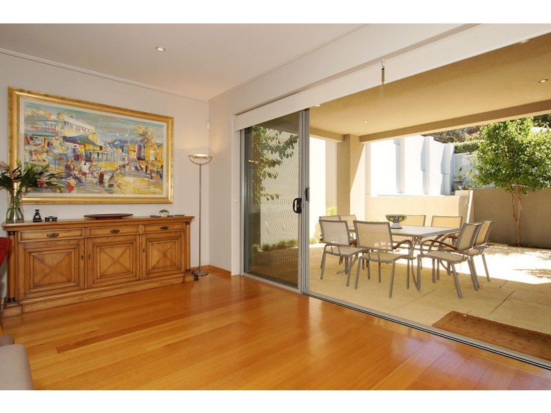 27a Deane Street, Cottesloe WA 6011