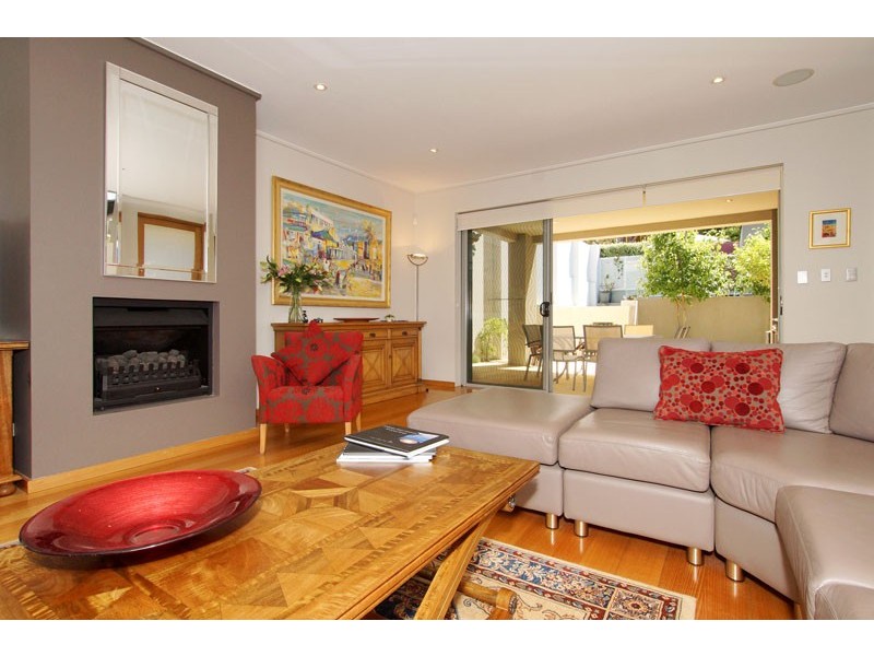 27a Deane Street, Cottesloe WA 6011