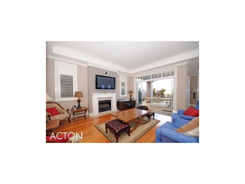 12 Derry Lane, Mosman Park WA 6012