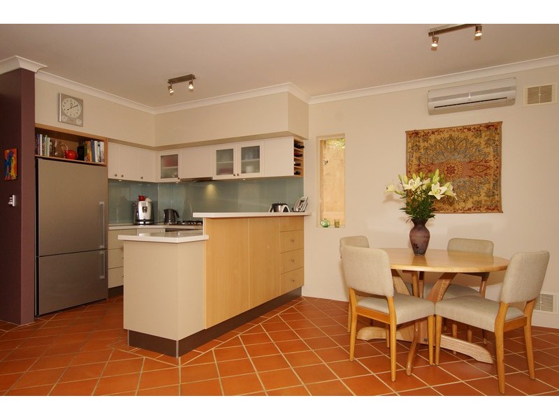 7A Eileen Street, Cottesloe WA 6011