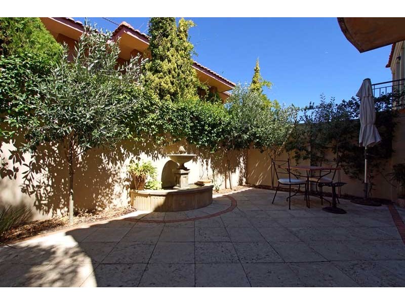 7A Eileen Street, Cottesloe WA 6011