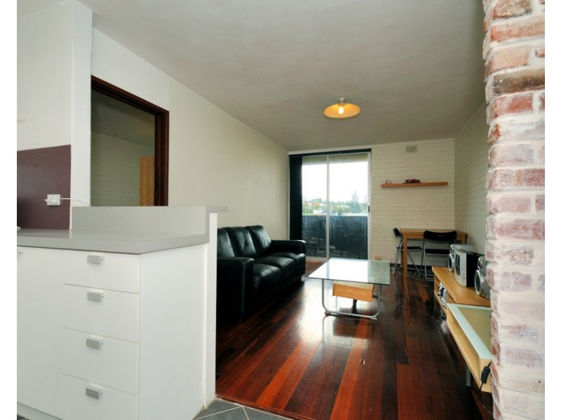 50/4 Dover Court, Mosman Park WA 6012