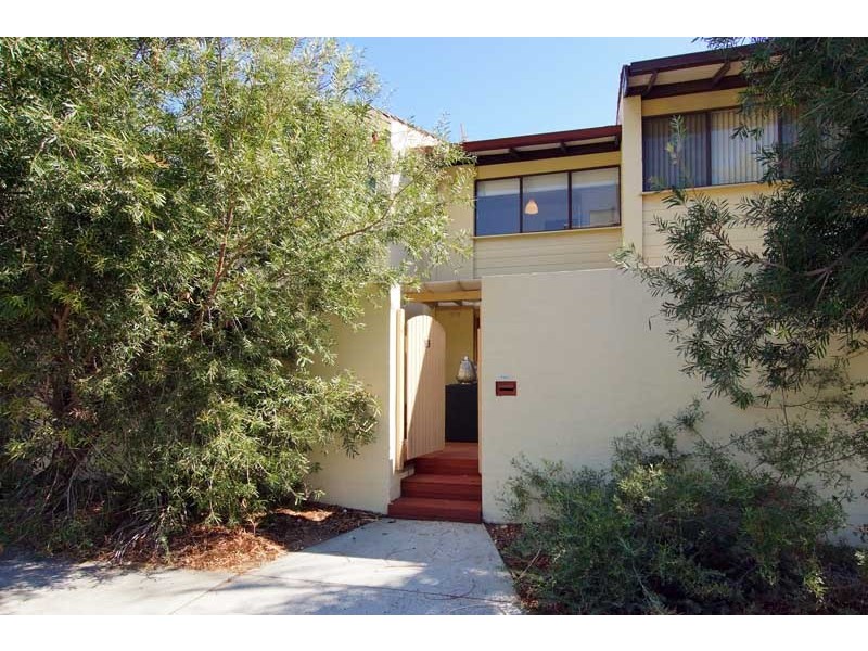 13/7 O’Halloran Lane, Mosman Park WA 6012