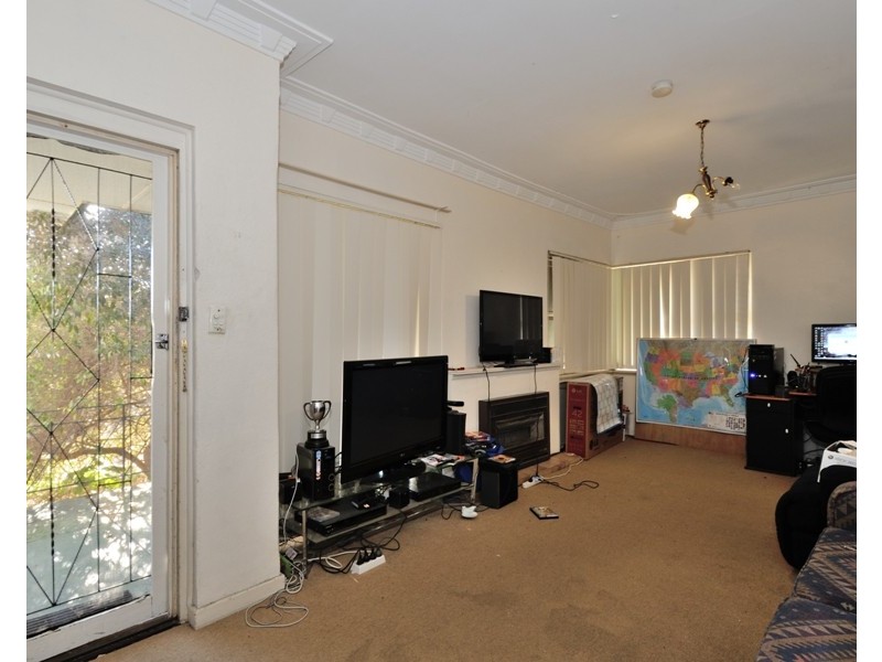44 Westview Street, Karrinyup WA 6018
